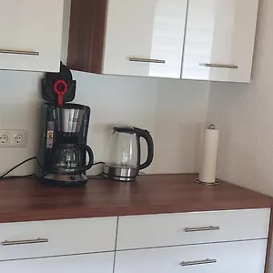 Hills House Apartment